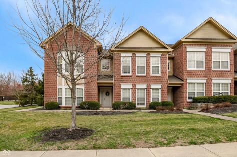1626 Lacebark Drive Greenwood IN 46143