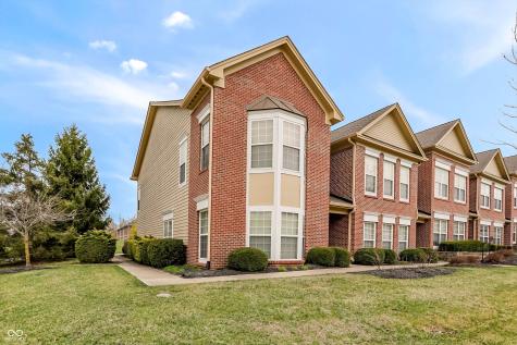 1626 Lacebark Drive Greenwood IN 46143