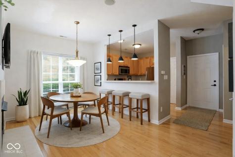 1626 Lacebark Drive Greenwood IN 46143