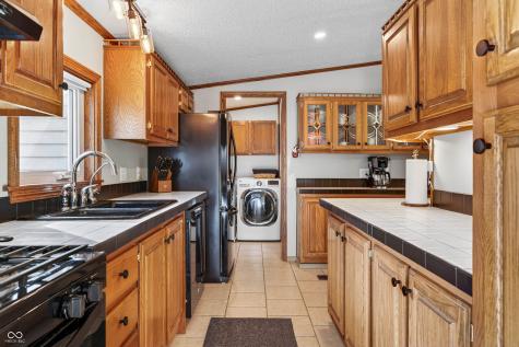 5824 S Poplar Grove Road Columbus IN 47201