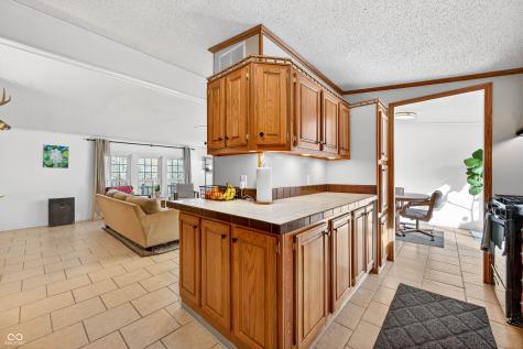 5824 S Poplar Grove Road Columbus IN 47201