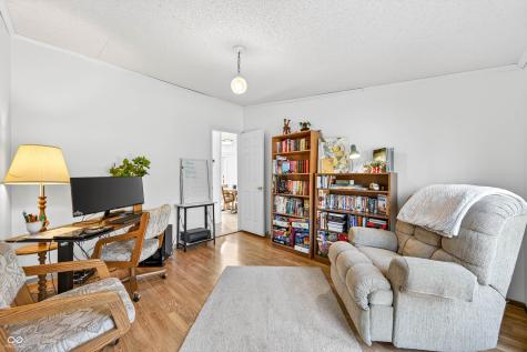 5824 S Poplar Grove Road Columbus IN 47201