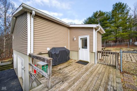 5824 S Poplar Grove Road Columbus IN 47201