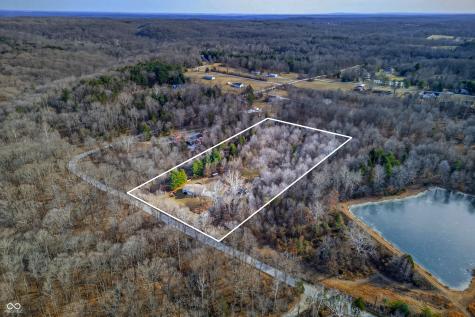 5824 S Poplar Grove Road Columbus IN 47201