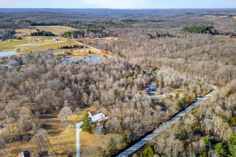 5824 S Poplar Grove Road Columbus IN 47201