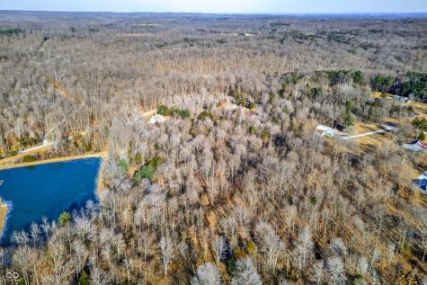 5824 S Poplar Grove Road Columbus IN 47201