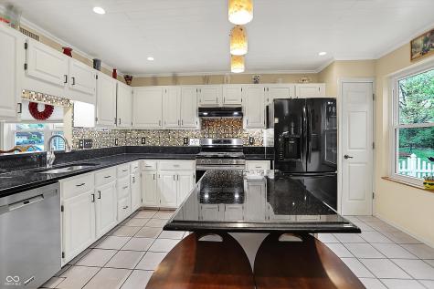 4521 Tarragon Drive Indianapolis IN 46237