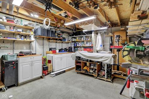 4521 Tarragon Drive Indianapolis IN 46237