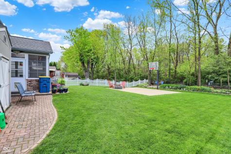 4521 Tarragon Drive Indianapolis IN 46237