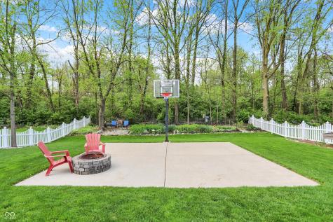 4521 Tarragon Drive Indianapolis IN 46237