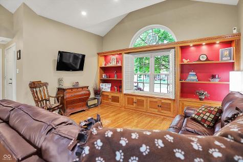 4521 Tarragon Drive Indianapolis IN 46237
