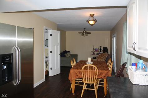 8221 S Delaware Street Indianapolis IN 46227