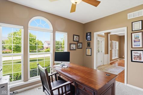 9449 Shadow Rock Circle Zionsville IN 46077