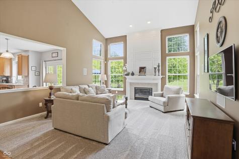 9449 Shadow Rock Circle Zionsville IN 46077