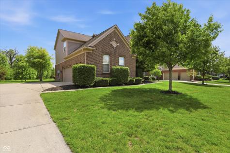 9449 Shadow Rock Circle Zionsville IN 46077