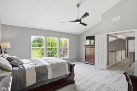 9449 Shadow Rock Circle Zionsville IN 46077
