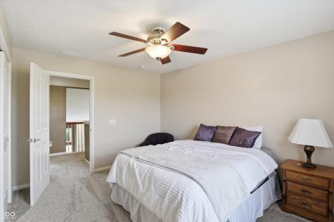 9449 Shadow Rock Circle Zionsville IN 46077