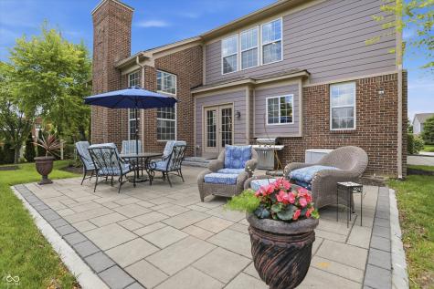 9449 Shadow Rock Circle Zionsville IN 46077