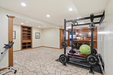 9449 Shadow Rock Circle Zionsville IN 46077