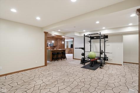 9449 Shadow Rock Circle Zionsville IN 46077