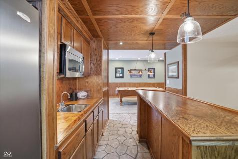 9449 Shadow Rock Circle Zionsville IN 46077