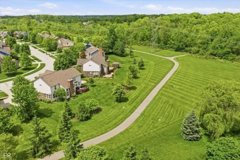9449 Shadow Rock Circle Zionsville IN 46077