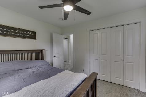 419 Hollybrook Drive New Whiteland IN 46184