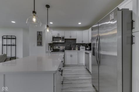 419 Hollybrook Drive New Whiteland IN 46184