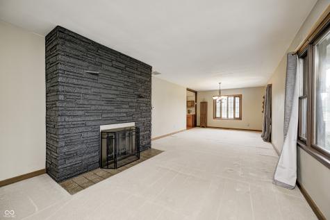 417 N 300 W Greenfield IN 46140