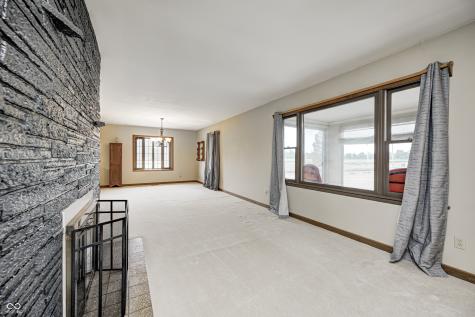 417 N 300 W Greenfield IN 46140