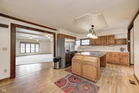 417 N 300 W Greenfield IN 46140