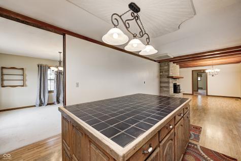417 N 300 W Greenfield IN 46140