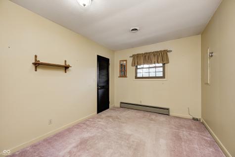 417 N 300 W Greenfield IN 46140
