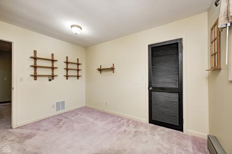 417 N 300 W Greenfield IN 46140