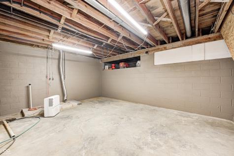 417 N 300 W Greenfield IN 46140