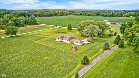 417 N 300 W Greenfield IN 46140