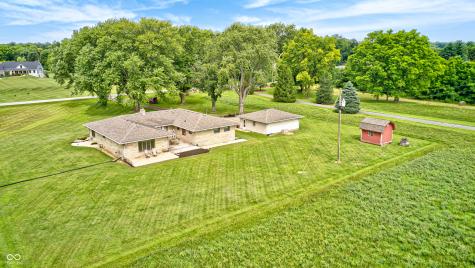 417 N 300 W Greenfield IN 46140