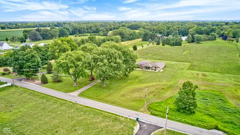 417 N 300 W Greenfield IN 46140
