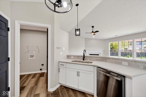5401 Chestnut Woods Drive Indianapolis IN 46224