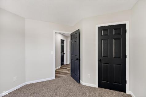 5401 Chestnut Woods Drive Indianapolis IN 46224