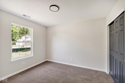 5401 Chestnut Woods Drive Indianapolis IN 46224