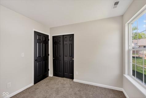 5401 Chestnut Woods Drive Indianapolis IN 46224