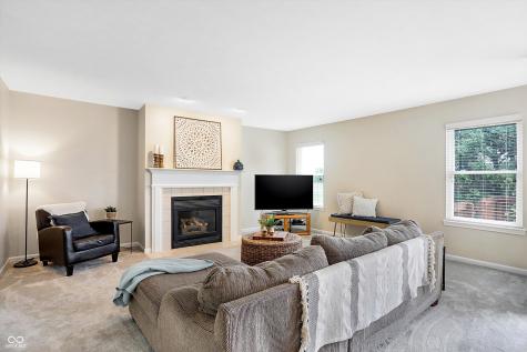 6520 Kingsbury Way Zionsville IN 46077