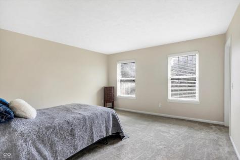 6520 Kingsbury Way Zionsville IN 46077