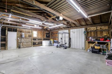5421 S 100 E Anderson IN 46013