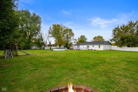 4981 N 500 W Bargersville IN 46106