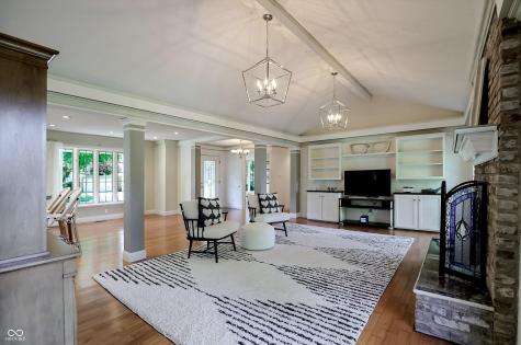 8732 Green Branch Lane Indianapolis IN 46256
