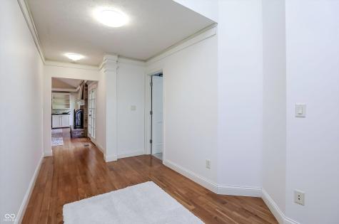 8732 Green Branch Lane Indianapolis IN 46256