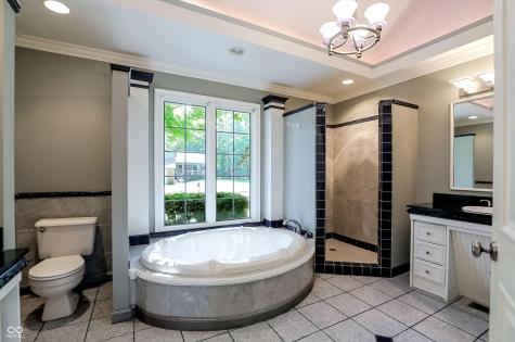 8732 Green Branch Lane Indianapolis IN 46256