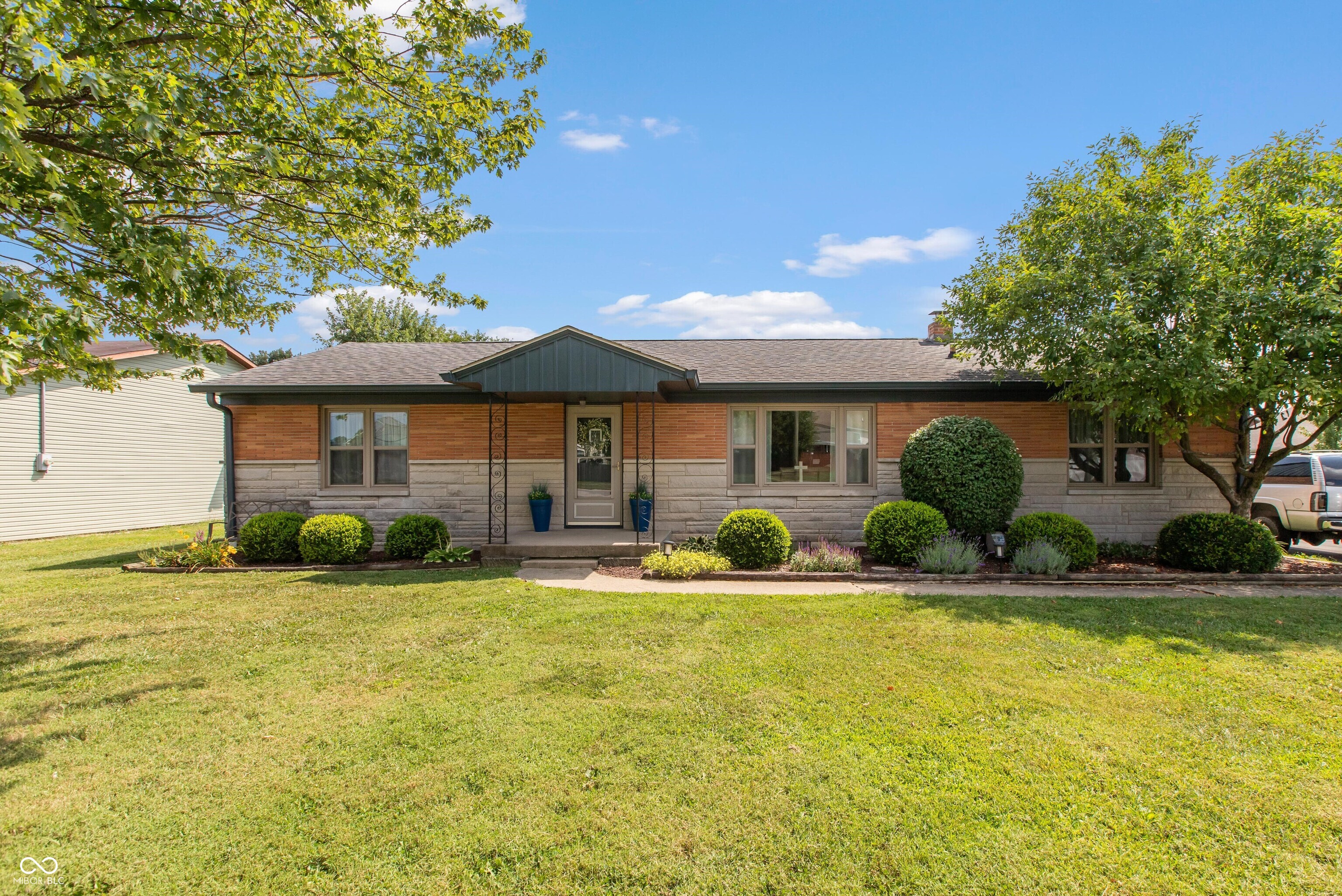8317 E County Road 100 N Avon IN 46123